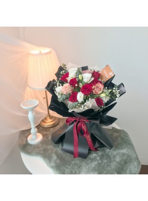 SL0003 Rose Bouquet
