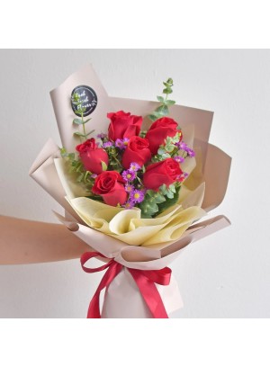 IF0004 Rose Bouquet