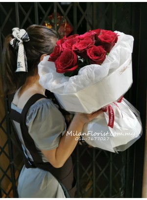 MI0006 Rose Bouquet