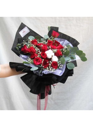 ES0004 Rose Bouquet